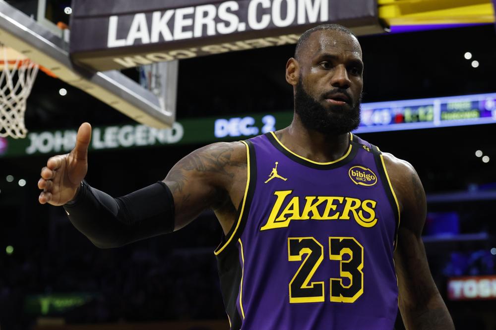 不少球员直 不少球员直